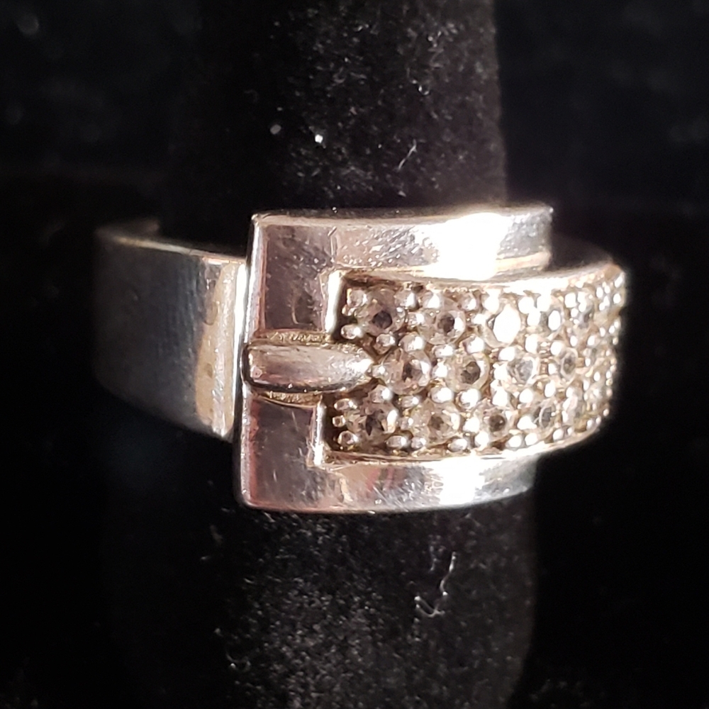 Buckle ring